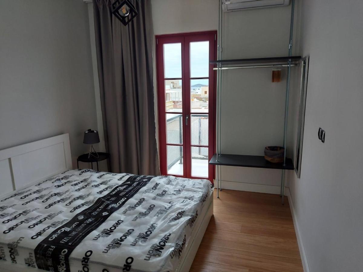 Ermoupolis Hidden Gems Apartment ภายนอก รูปภาพ