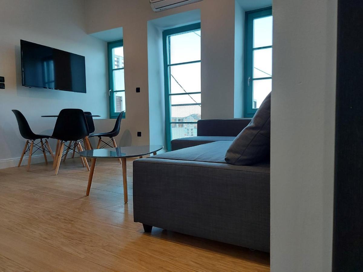 Ermoupolis Hidden Gems Apartment ภายนอก รูปภาพ