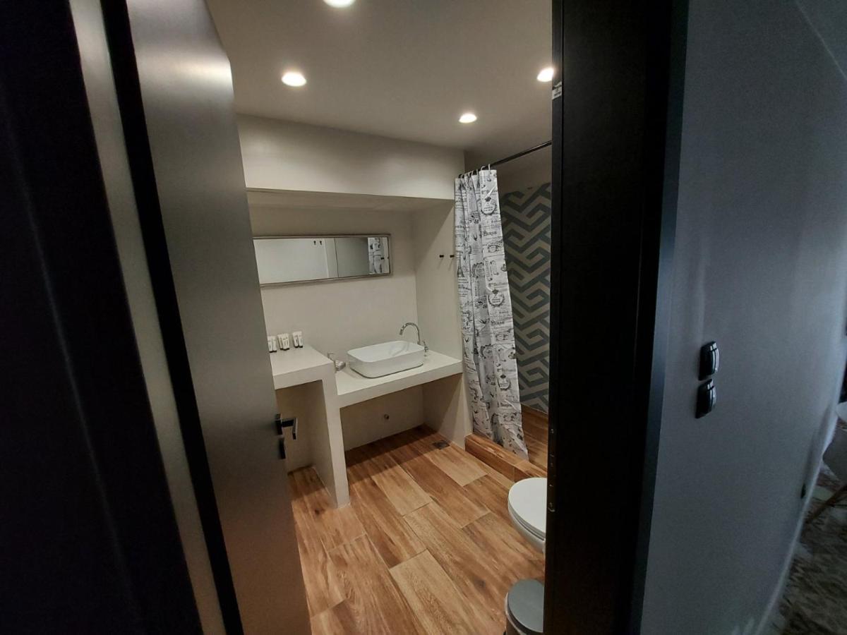 Ermoupolis Hidden Gems Apartment ภายนอก รูปภาพ