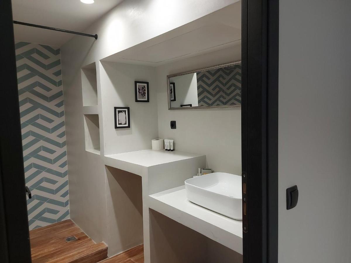 Ermoupolis Hidden Gems Apartment ภายนอก รูปภาพ